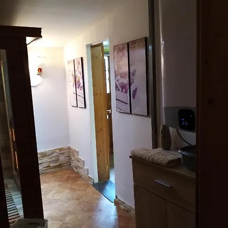 Laura Apartman